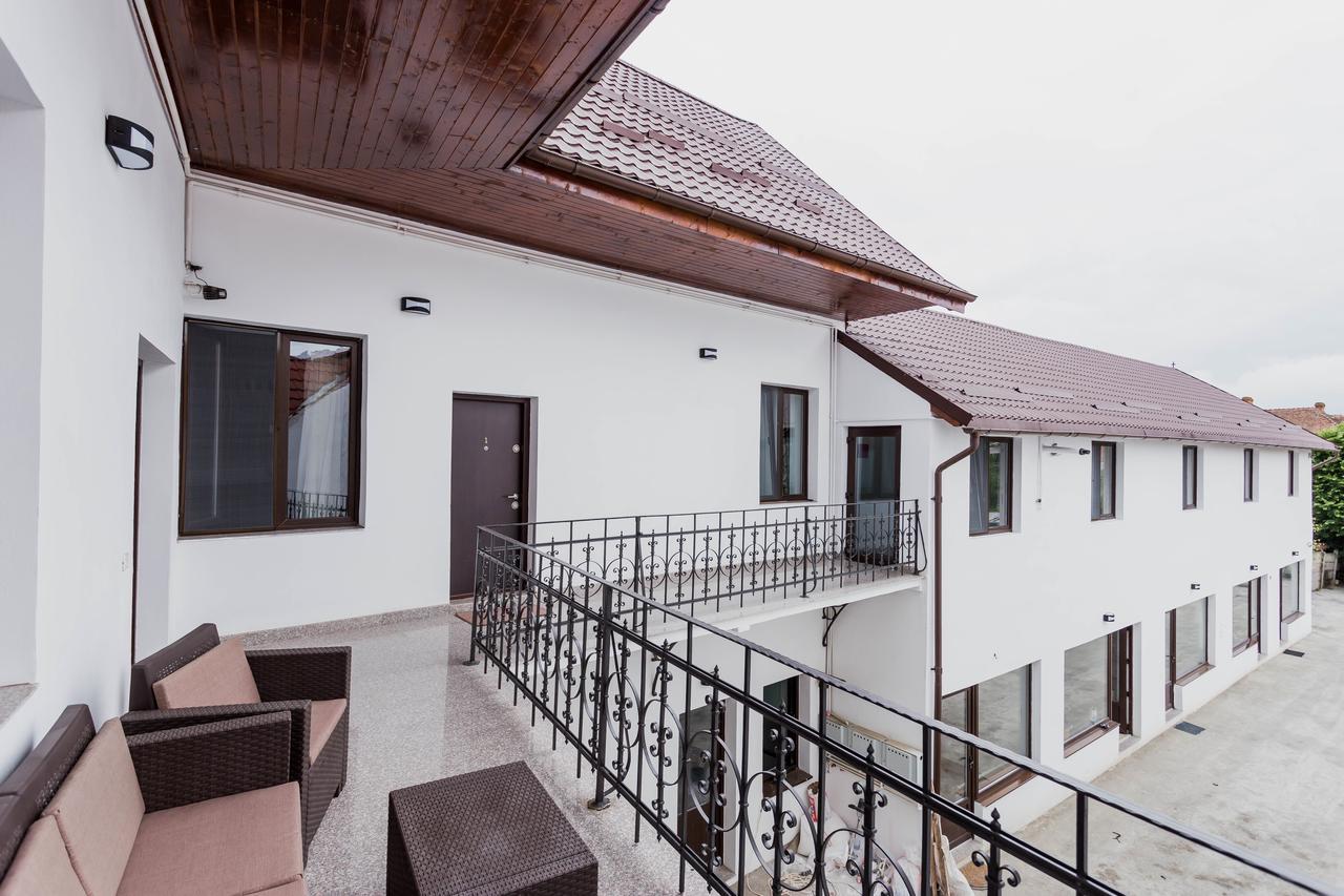 Elegant House Hotel Făgăraş Exterior foto