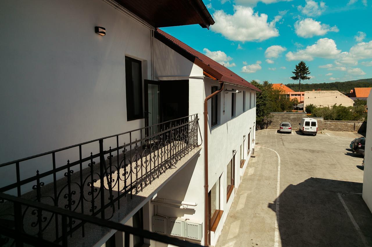Elegant House Hotel Făgăraş Exterior foto