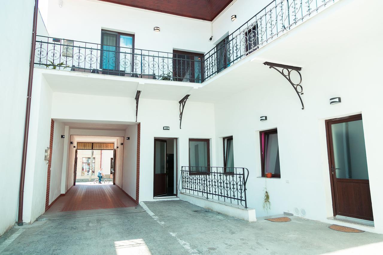 Elegant House Hotel Făgăraş Exterior foto